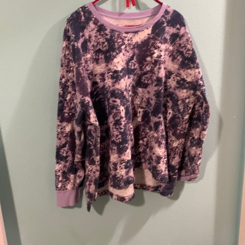 Purple under armor sweater